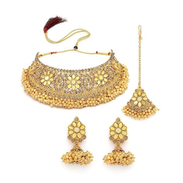 Gold Plated Gold Kundan & Beads Floral Choker Necklace Set With Earring And Maangtika